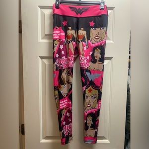 Wonder Woman leggings!